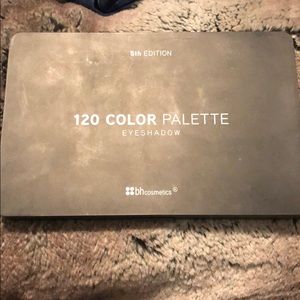 BH cosmetics 120 color eyeshadow palette 5 edition